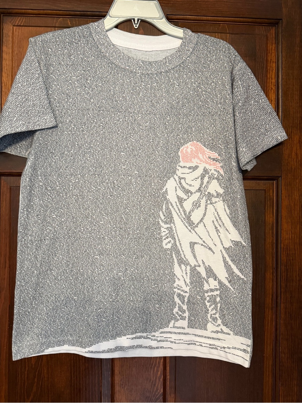 Litographs Tee Shirt The Name of the Wind By Patrick Rothfuss Unisex Size Medium